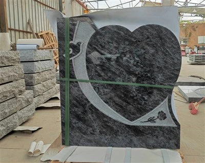 Granit hjerteformet gravsten